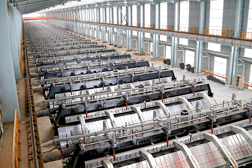 s廣西百礦煤電鋁一體化項目1000米鋁水車間電解槽安裝